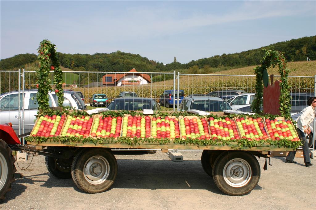 2009-09-27 Ausflug zum Mostkirtag in Neuhaus